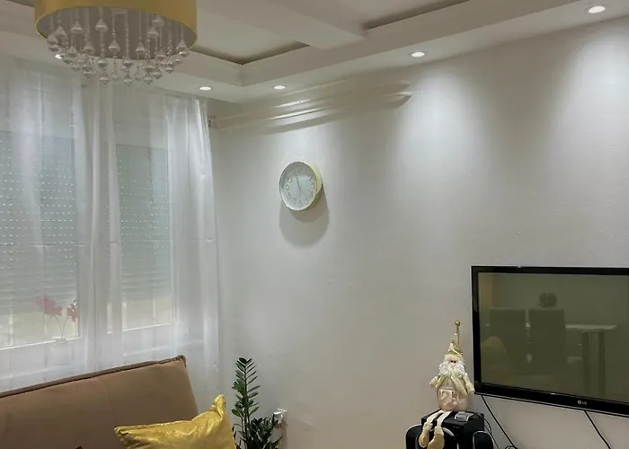 Stan Na Dan Mercur * Sremska Kamenica